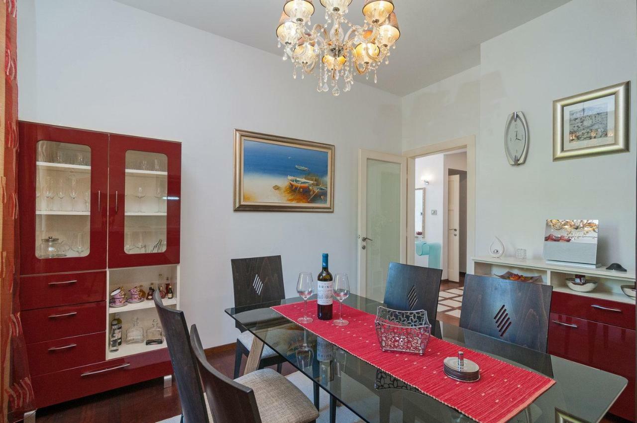 Luxury Rooms 7Heaven Suite Apartment Split Exterior photo